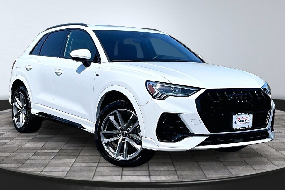 Used 2022 Audi Q3 2.0T Premium Plus AWD/4WD image 3