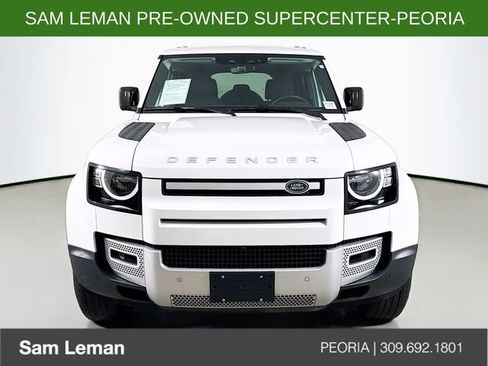 Used 2023 Land Rover Defender 110 image 2