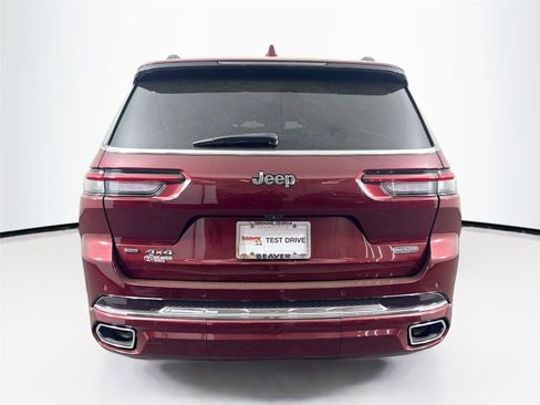 Used 2022 Jeep Grand Cherokee L Overland w/ MOPAR Finishing Package image 12