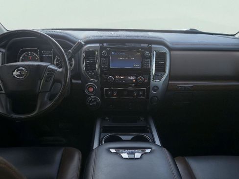Used 2018 Nissan Titan Platinum Reserve w/ Platinum Utility Package AWD/4WD image 20