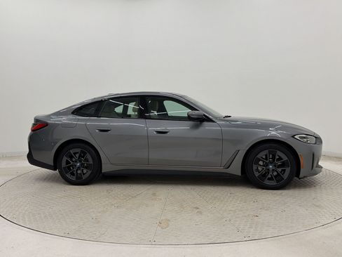Used 2023 BMW i4 eDrive35 w/ Premium Package RWD image 8