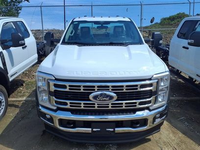New 2025 Ford F550 4x4 Regular Cab Super Duty