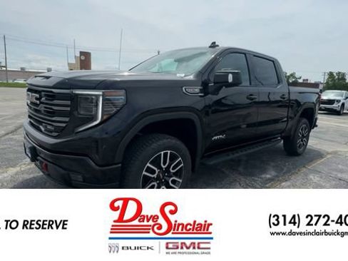 New 2026 GMC Sierra 1500 AT4 w/ AT4 Premium Package AWD/4WD image 4
