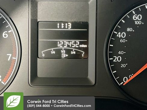 Used 2013 Volkswagen Jetta S FWD image 2