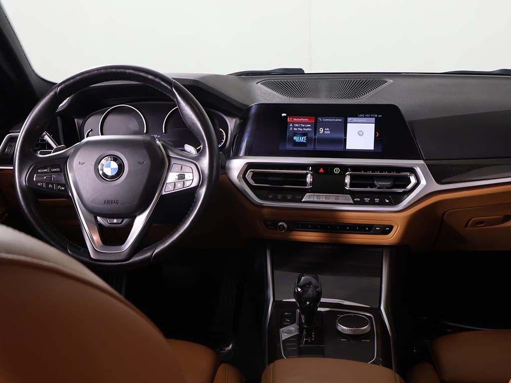 Used 2020 BMW 330i xDrive Sedan w/ Convenience Package AWD/4WD image 32
