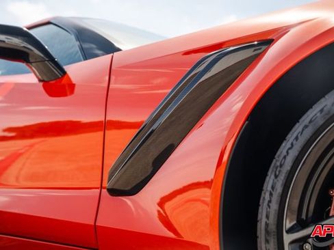 Used 2019 Chevrolet Corvette ZR1 RWD image 34