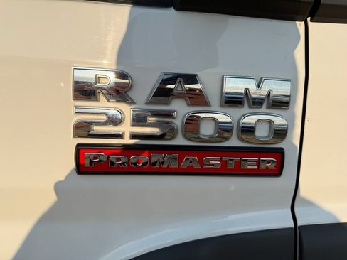 Used 2015 RAM ProMaster 2500 w/ Premium Appearance Group FWD image 37