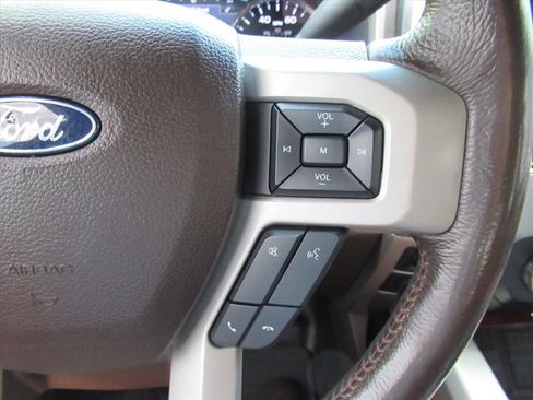Used 2022 Ford F250 King Ranch w/ King Ranch Ultimate Package AWD/4WD image 24