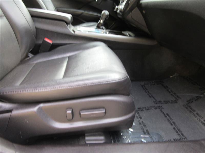 Used 2015 Acura RDX w/ Technology Package FWD image 33