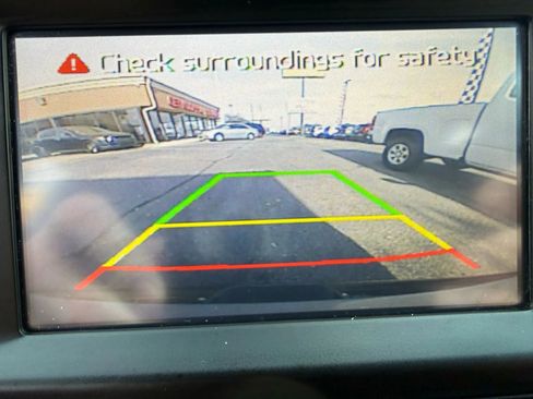 Used 2016 Kia Soul + image 16