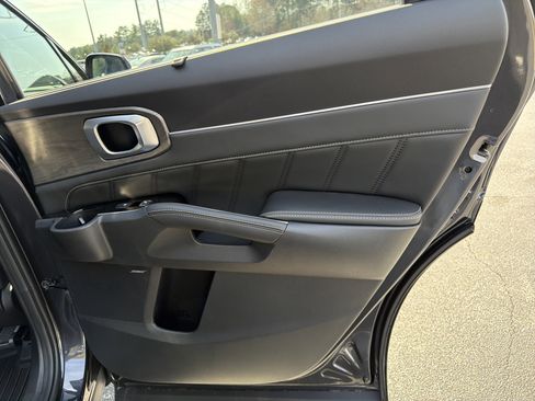 Used 2026 Kia Sorento SX Prestige image 16