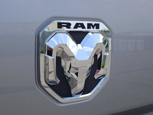 Used 2021 RAM 2500 Tradesman AWD/4WD image 35