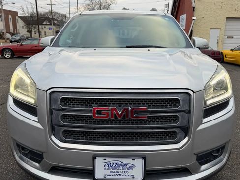 Used 2016 GMC Acadia SLT image 3