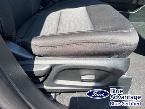 Certified 2023 Ford Explorer XLT image 38