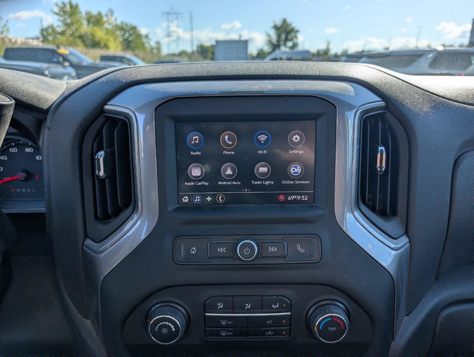 Used 2021 Chevrolet Silverado 1500 Custom AWD/4WD image 14