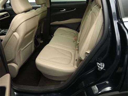 Certified 2023 Lincoln Nautilus Reserve image 22