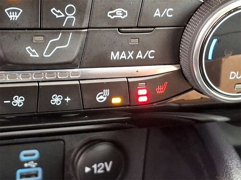 Used 2022 Ford Escape SEL image 24