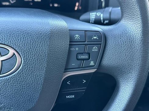 Used 2025 Toyota Camry LE image 19