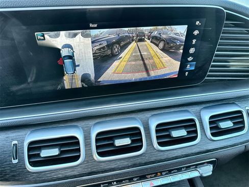 Used 2020 Mercedes-Benz GLE 350 image 29