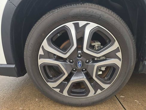 Used 2024 Subaru Ascent Limited w/ Technology Package image 20