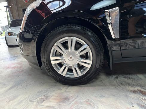 Used 2014 Cadillac SRX Luxury w/ Driver Awareness Package FWD image 30