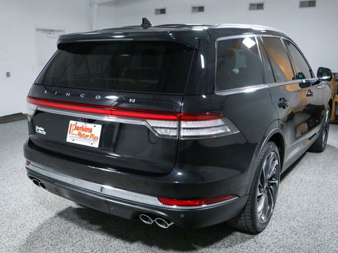 Used 2023 Lincoln Aviator Reserve w/ Equipment Group 201A RWD image 7