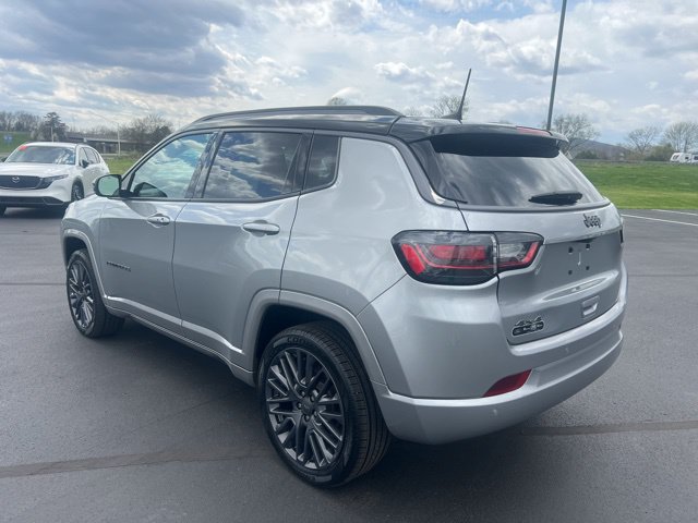 Used 2022 Jeep Compass High Altitude AWD/4WD image 5
