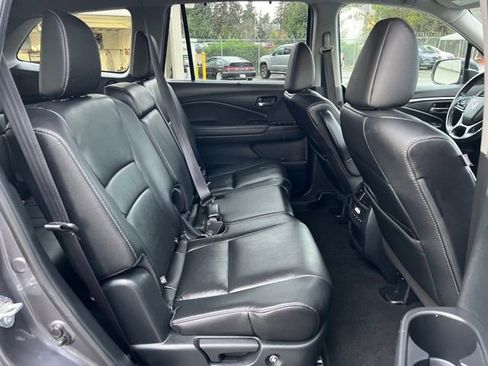 Used 2022 Honda Pilot Special Edition image 12