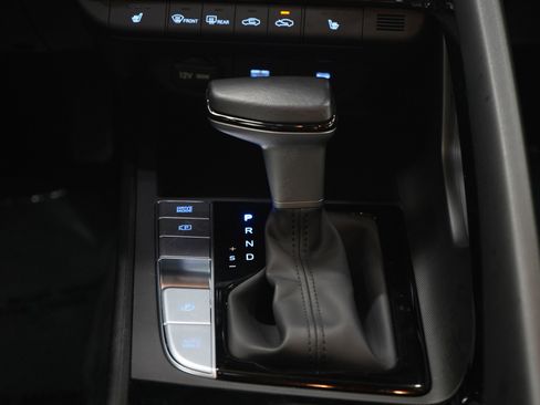 Used 2025 Hyundai Elantra SEL FWD image 18