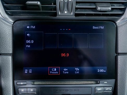 Used 2018 Porsche 911 GT3 w/ Sport Chrono Package image 40