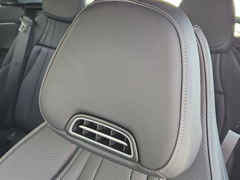 Certified 2025 Mercedes-Benz CLE 300 4MATIC Cabriolet image 16