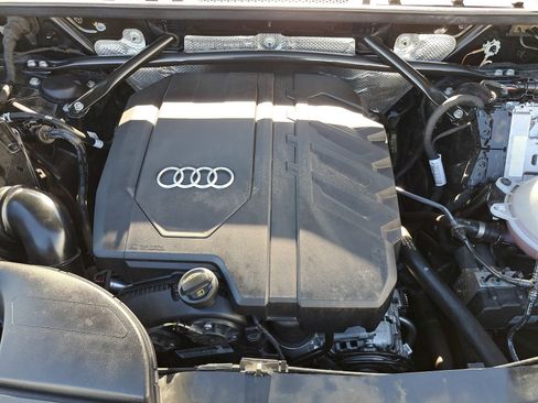 Used 2022 Audi Q5 2.0T Prestige w/ Prestige Package image 34