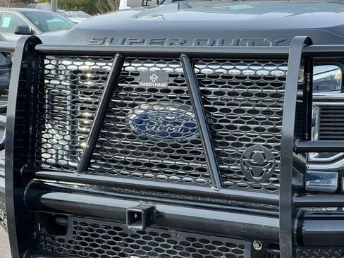 Certified 2022 Ford F450 Lariat w/ Lariat Ultimate Package image 56