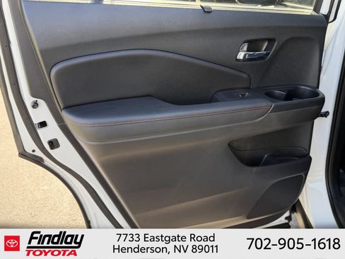 Used 2022 Honda Pilot Black Edition image 20