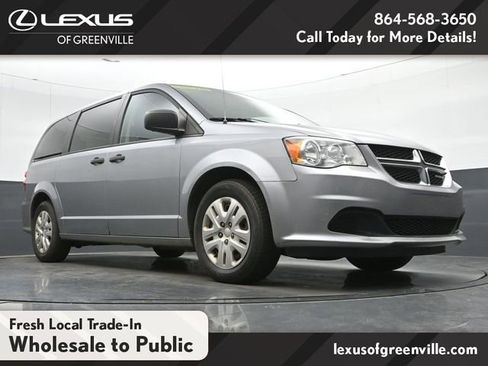Used 2019 Dodge Grand Caravan SE FWD image 10