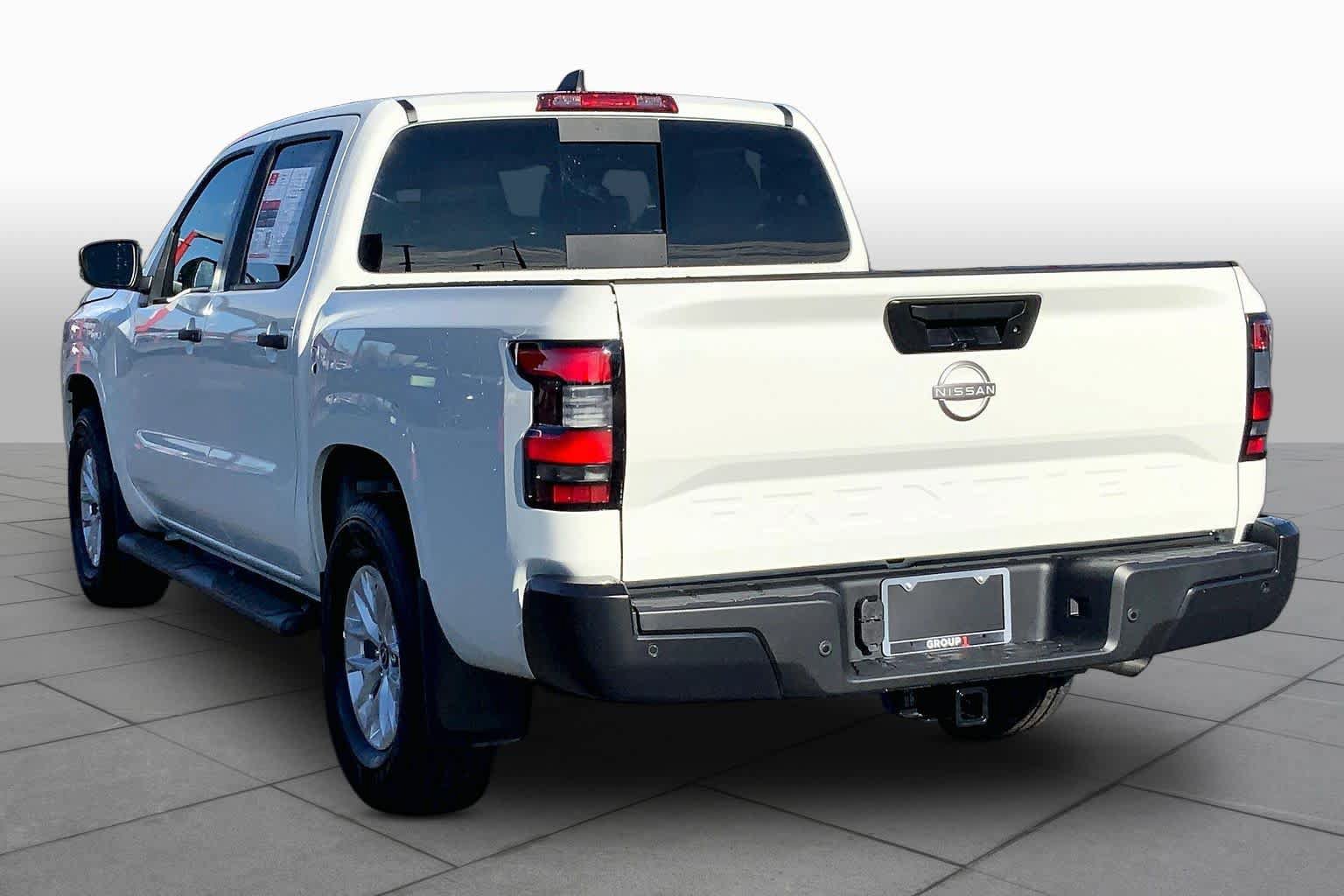 Used 2026 Nissan Frontier S w/ Tow Package RWD image 12