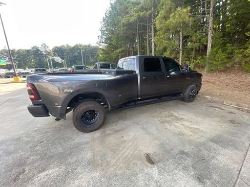 Used 2024 RAM 3500 Laramie w/ Night Edition AWD/4WD image 15