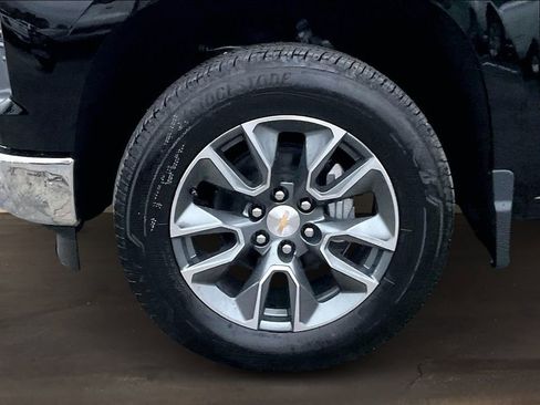 New 2026 Chevrolet Silverado 1500 LT image 13