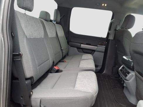 Used 2022 Ford F150 XLT w/ Equipment Group 302A High image 11