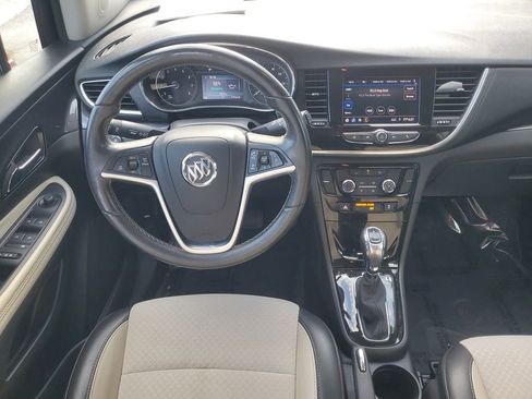 Used 2022 Buick Encore Preferred w/ Safety Package image 15