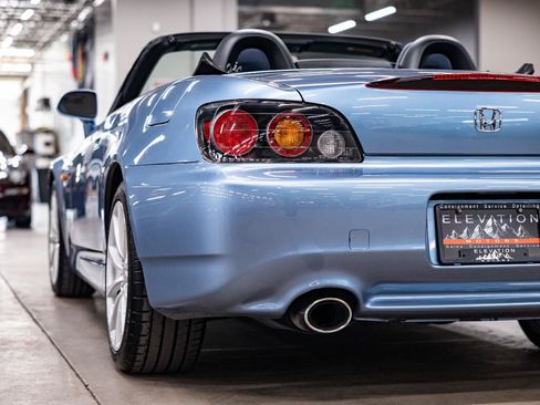 Used 2006 Honda S2000 image 39