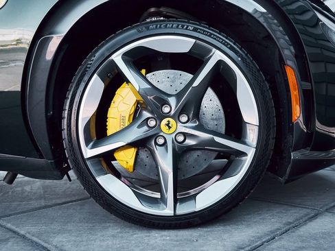 Used 2026 Ferrari Purosangue image 31