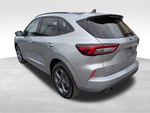 Certified 2023 Ford Escape ST-Line w/ Tech Pack #1 image 7