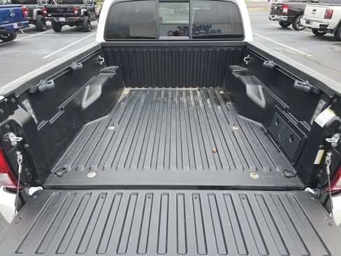 Used 2023 Toyota Tacoma SR image 19