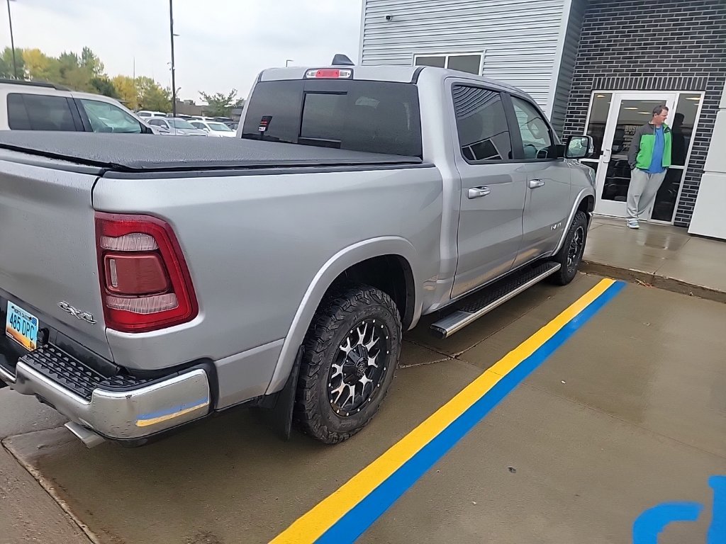 Used 2019 RAM 1500 Laramie AWD/4WD image 8