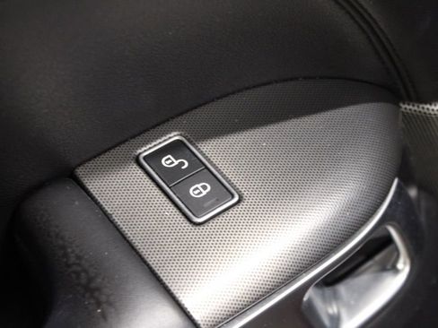 Used 2017 Land Rover Range Rover Sport Supercharged image 41