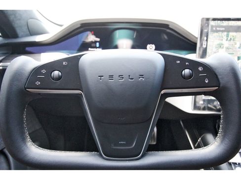 Used 2022 Tesla Model S AWD/4WD image 15