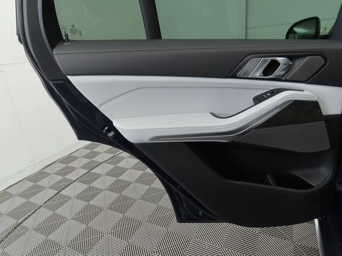 Certified 2026 BMW X5 sDrive40i w/ Climate Comfort Package image 27