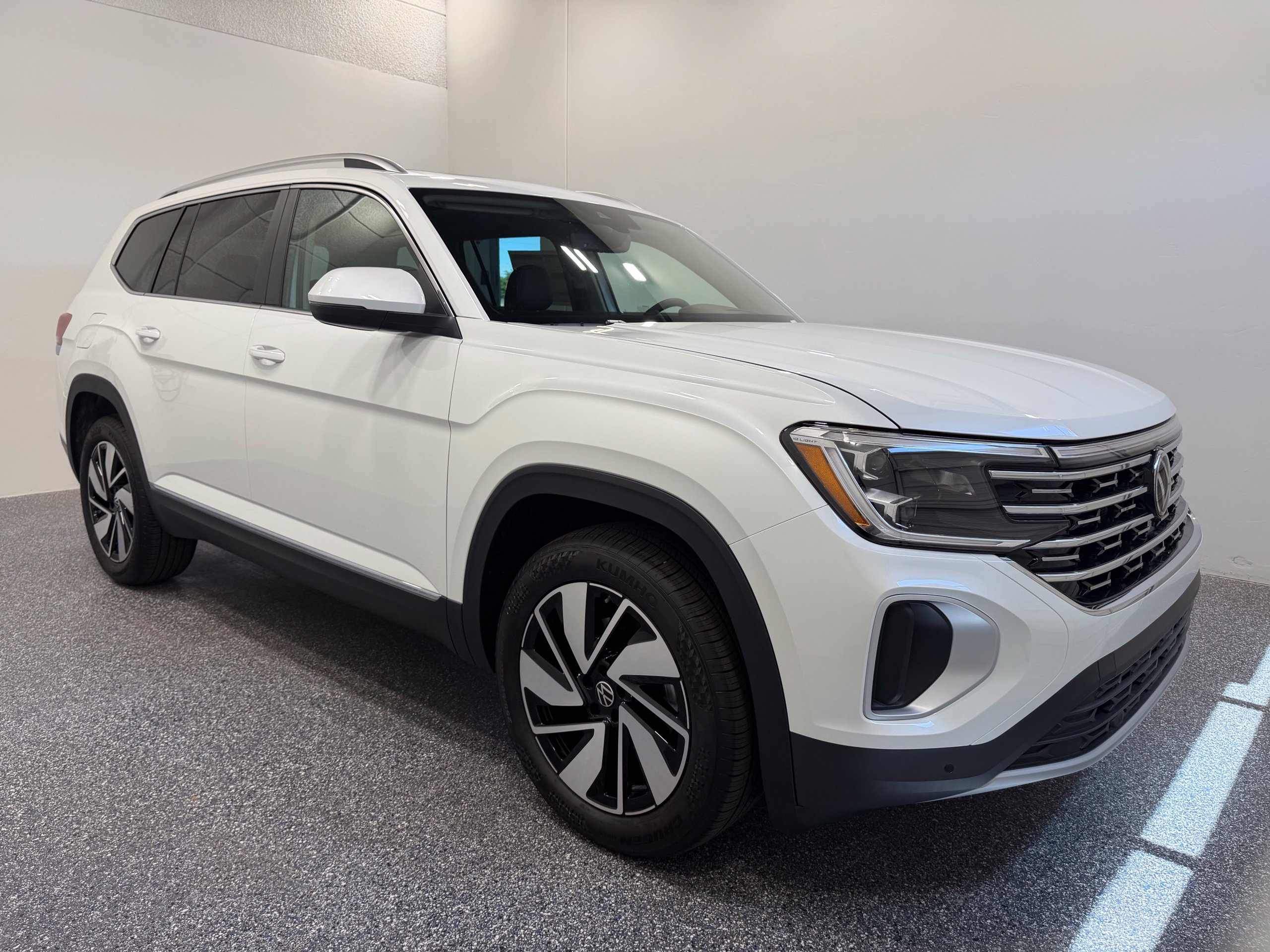 New 2026 Volkswagen Atlas SEL AWD/4WD image 9