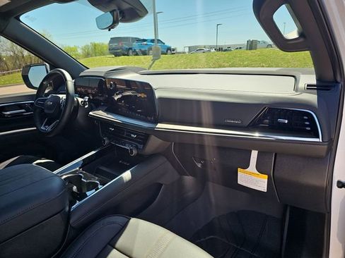 New 2026 Chevrolet Tahoe High Country AWD/4WD image 29